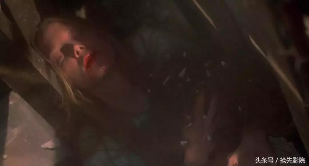 少女的第一次来潮，导致了整个学校血流成河！