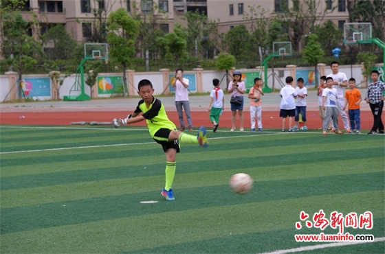 让幸福和健康永远伴随着我们,健康跟着幸福走