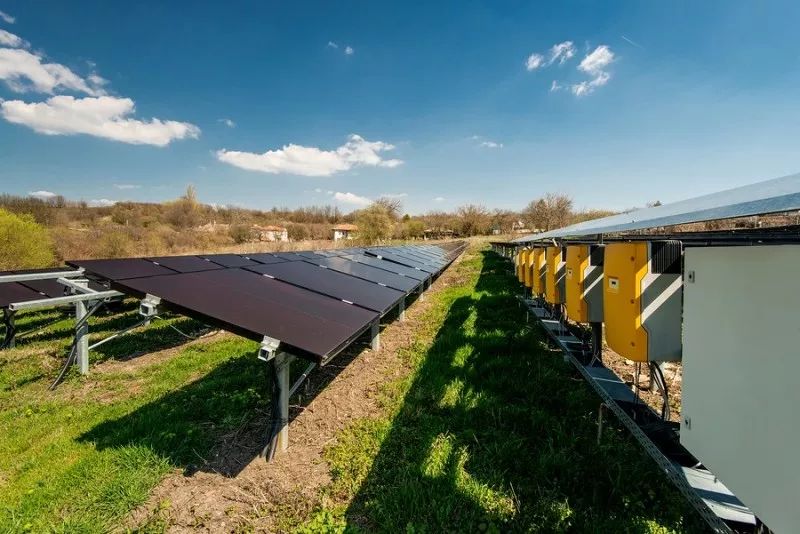 哪些家庭屋顶适合安装光伏电站,屋顶装光伏电站最多可以装多高