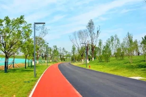 西安雁鸣湖跑道,西安城市运动公园跑道