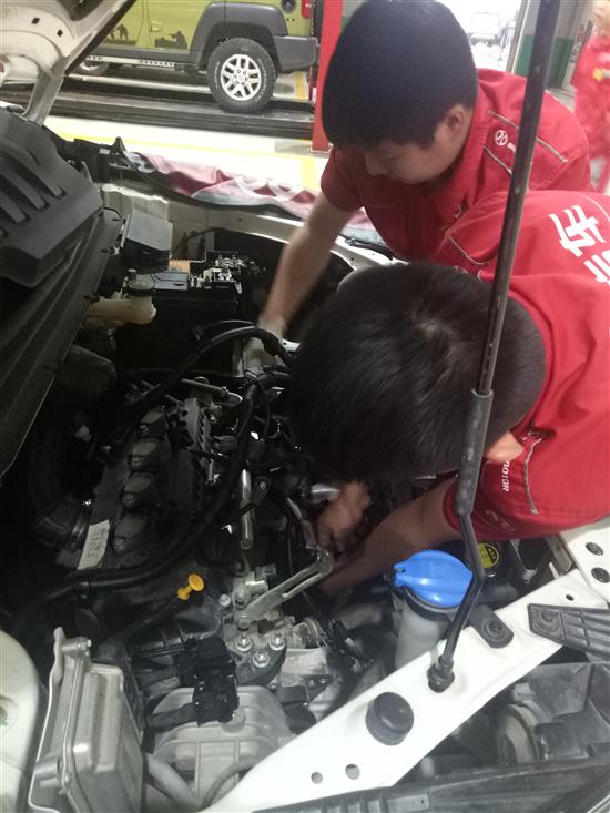 北汽绅宝x35质量投诉,维修北汽绅宝x35底盘