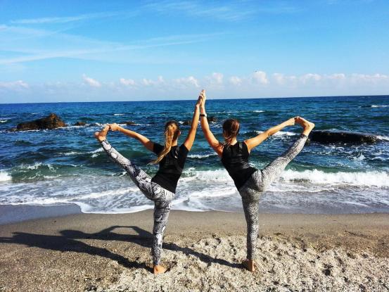 每日一练基本拉筋运动,十大拉筋动作健体强身