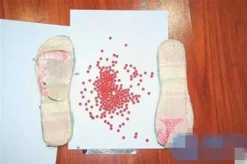 可笑又可怕，为了运毒，他们连小丁丁都不放过