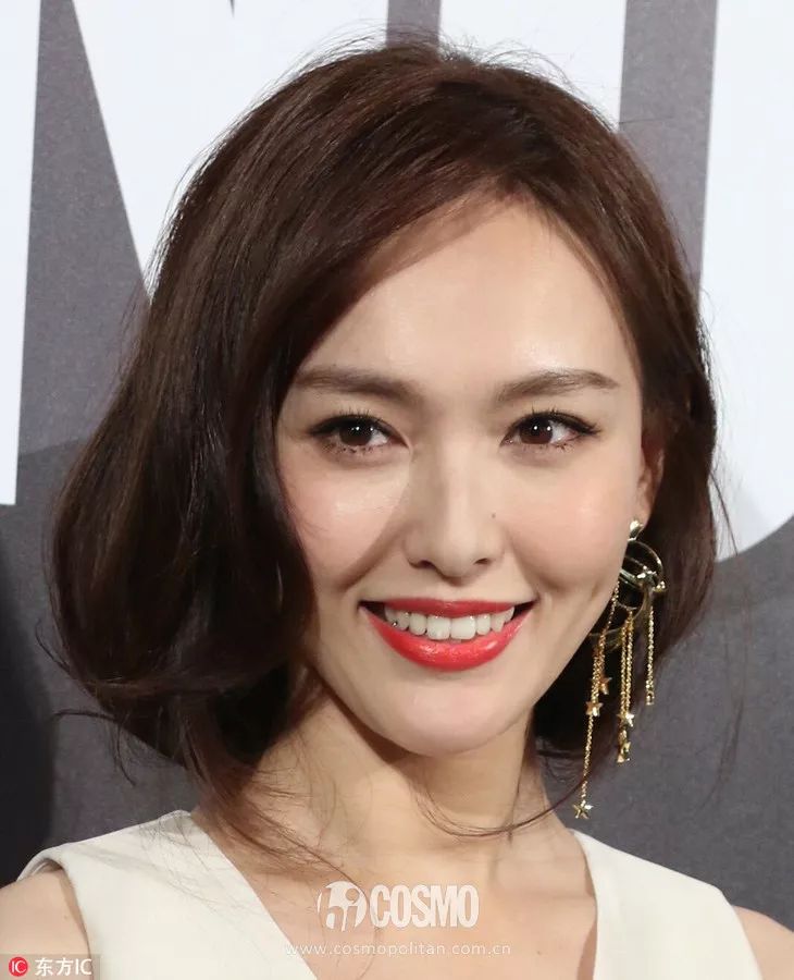 为什么中国女明星妆都好浓,中国女星化妆为什么没有日韩好看