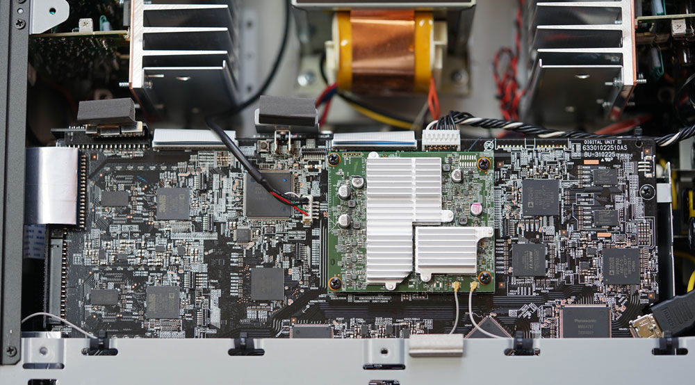 马兰士和天龙纯功放机对比视频,天龙功放x8015对比马兰士sr8015