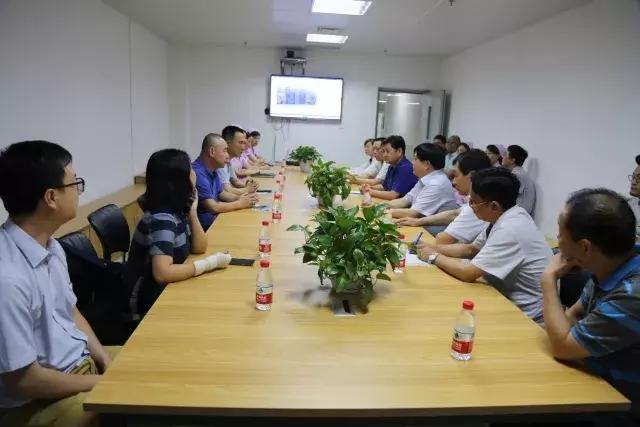 烧伤领域专家,全国出名的烧伤科专家