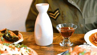 去晚1分钟排队2小时！这成都火到昆明的餐馆，店名竟误导了无数人