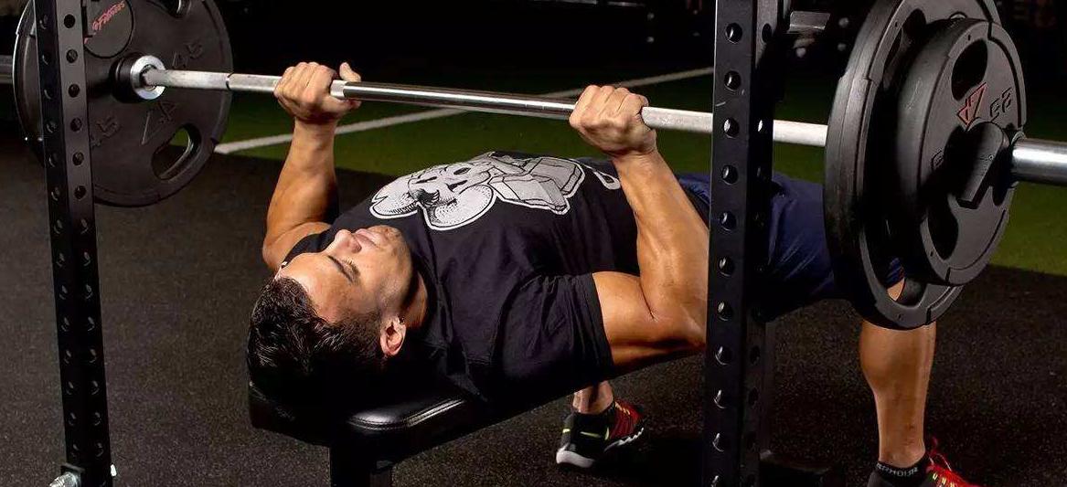 新手健身房入门怎么练胸肌,健身房从零开始练胸肌教学