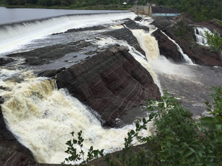 八位佳人在远方——初中闺蜜团加拿大游之美好印记