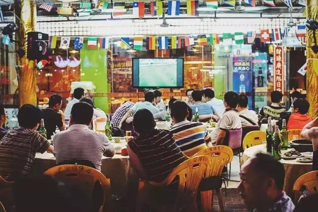 2018涓栫晫鏉紑璧涘墠鐞冨憳鍏ュ満,涓栫晫鏉簿褰╁叆鐞冩椂鍒荤敤缁樻湰灞曠ず