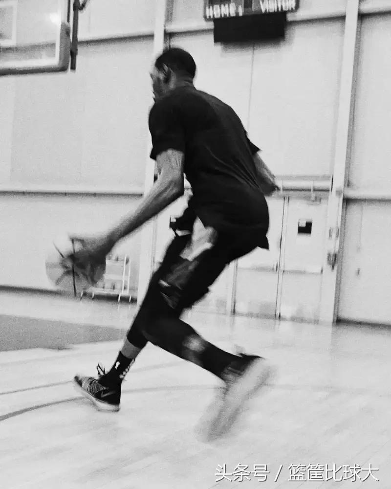 杜兰特1-13代战靴官方图 (杜兰特kd11新款)