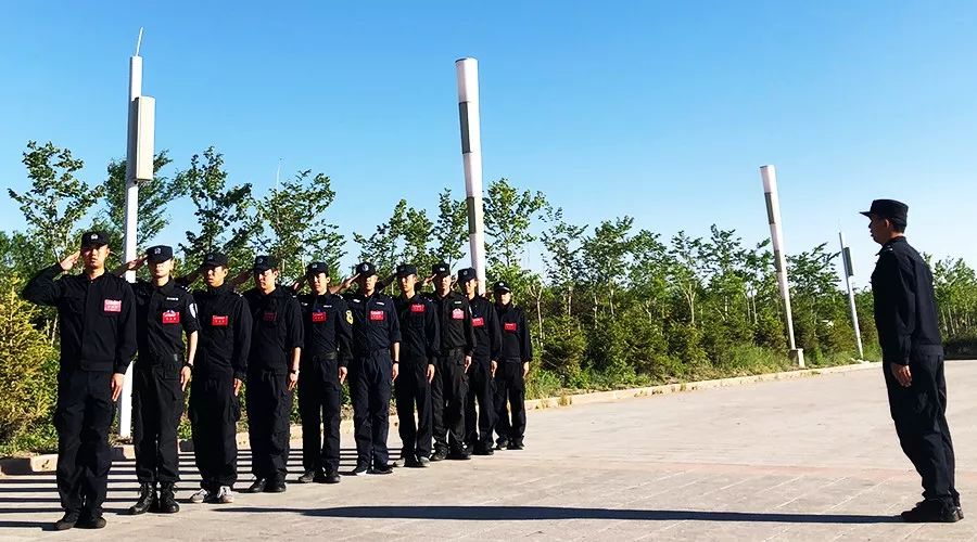 警务实战教官为民警讲授实战技能,警务实战教官需要具备哪些能力