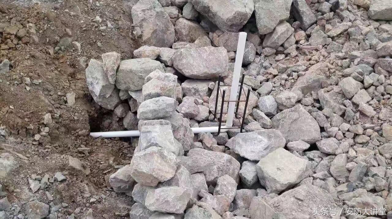 4g户外太阳能监控摄像头,4g太阳能野外监控方案