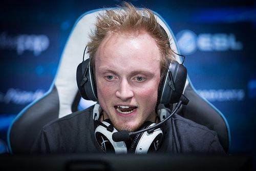 dota2最强三号位职业选手,dota2yatoro绰号