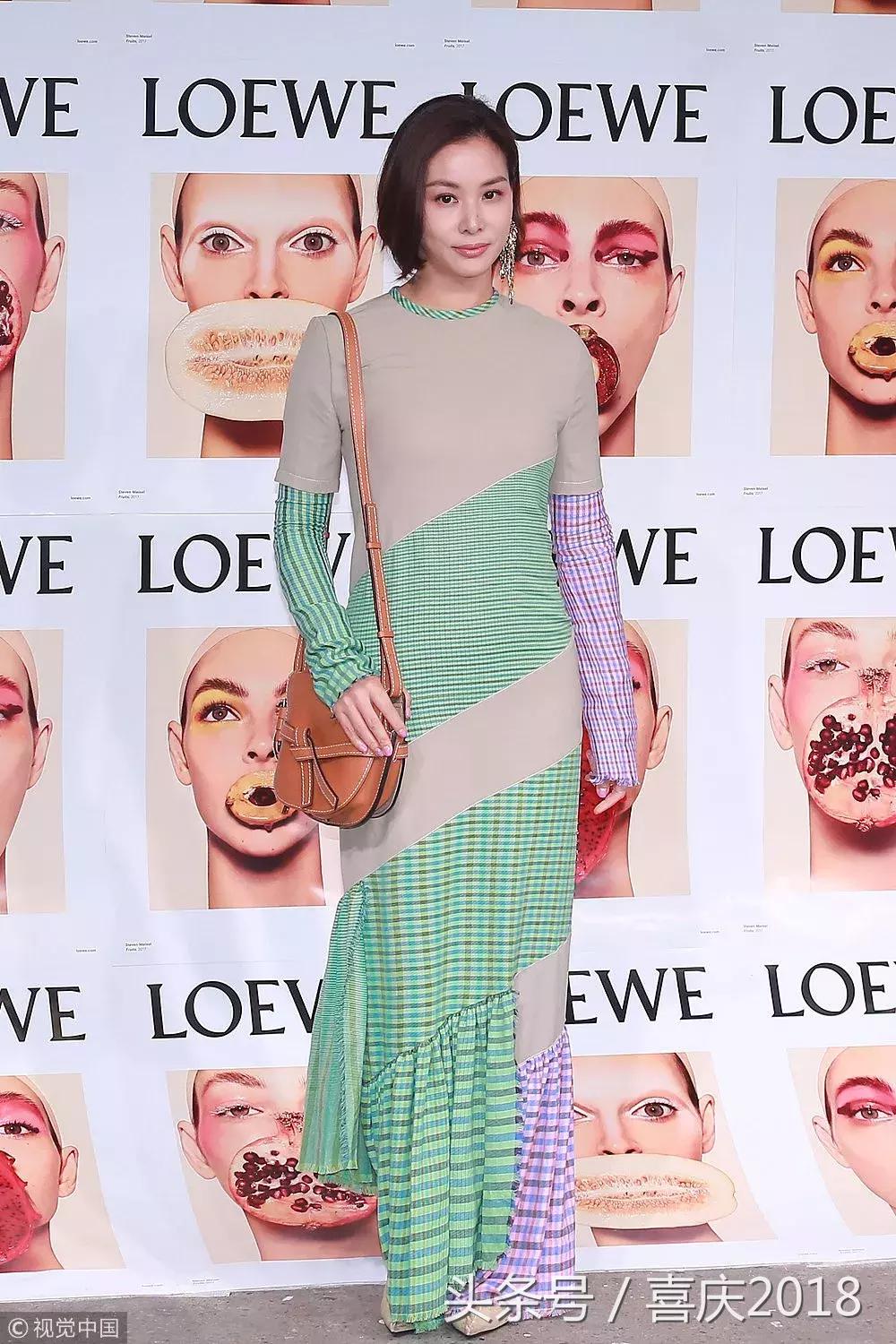 轻松就能穿出休闲随意的时髦感,一件穿出两件的效果