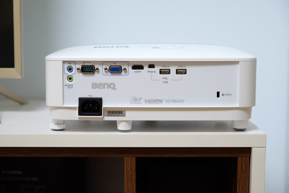 明基投影机i705升级,明基2k旗舰投影机