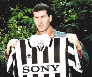 羽毛球球童,冷知识打羽毛球的男生都很瘦