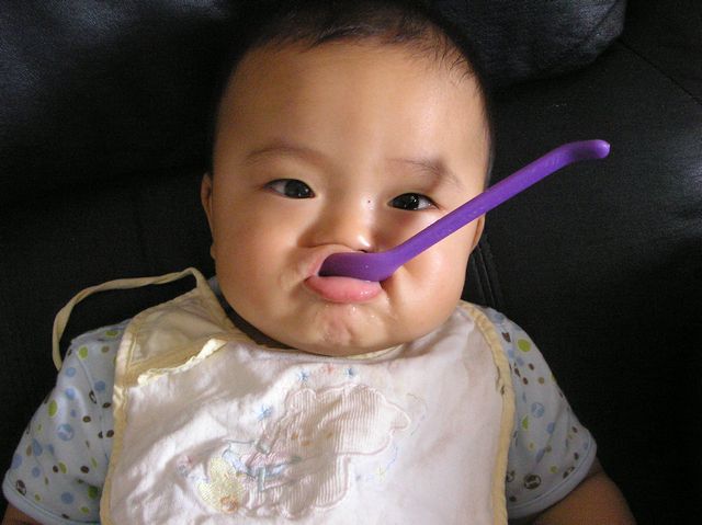 孩子长牙要注意什么,孩子长牙有多难受