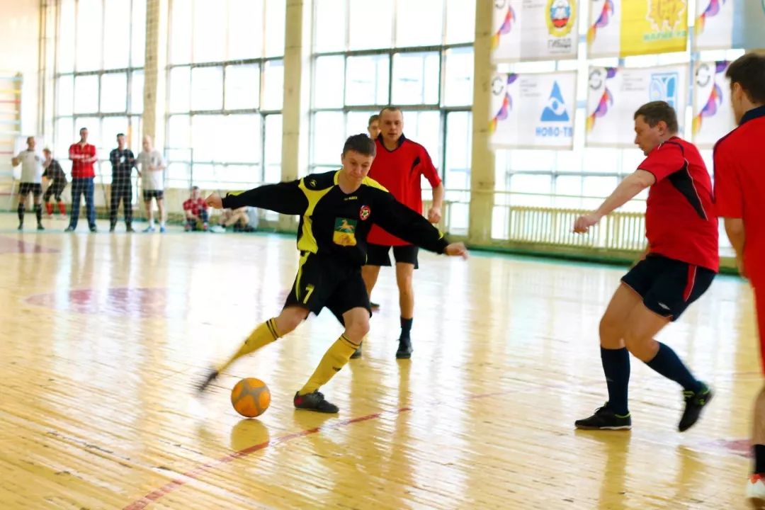 戈洛文世界杯一战成名,足球戈洛文