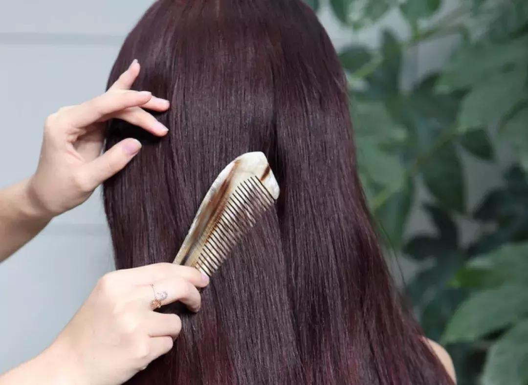 梳头发养生方法,能养生的梳头方法每天5分钟