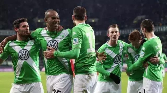 世界杯汽车品牌营销案例,俄罗斯世界杯现代汽车联名足球