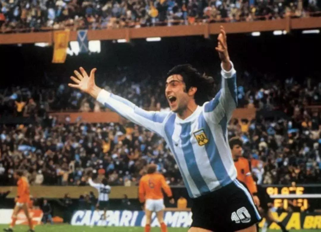 世界杯经典球衣图鉴哪一件是你的青春？