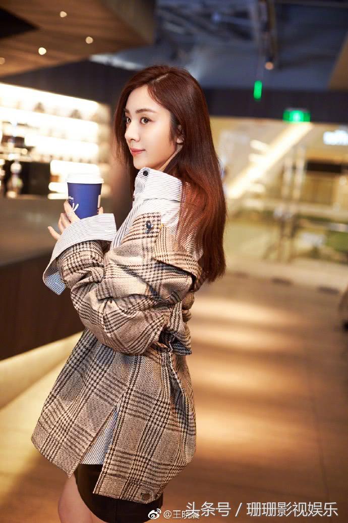 陈赫靠爱情公寓爆红 (陈赫出演爱情公寓第一部才几岁)