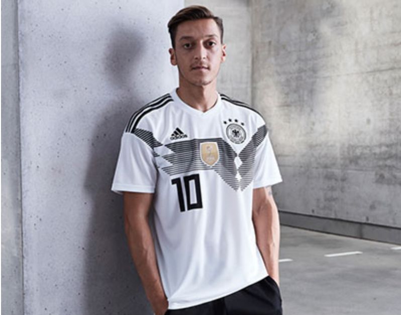 世界杯经典球衣图鉴,世界杯球衣相片