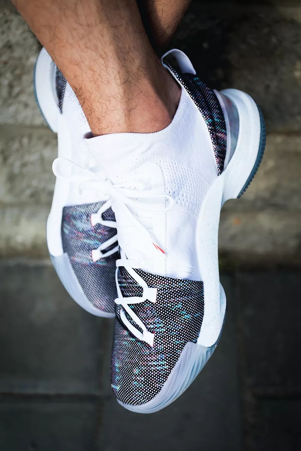 库里战靴7开箱,穿上库里专属球鞋感受极致脚感