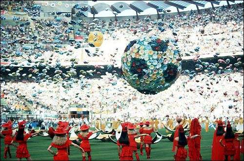 2010世界杯主题曲wavingflag,盘点历届世界杯经典主题曲