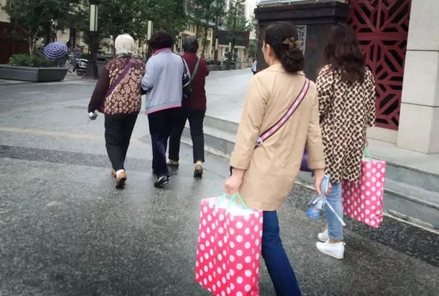 现在市面上的保健品靠谱吗,所有牌子的保健品都是骗人的吗