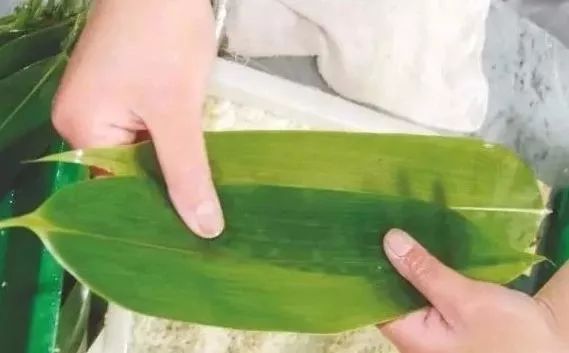 端午到了教你如何包粽子,端午节快来了怎么包粽子