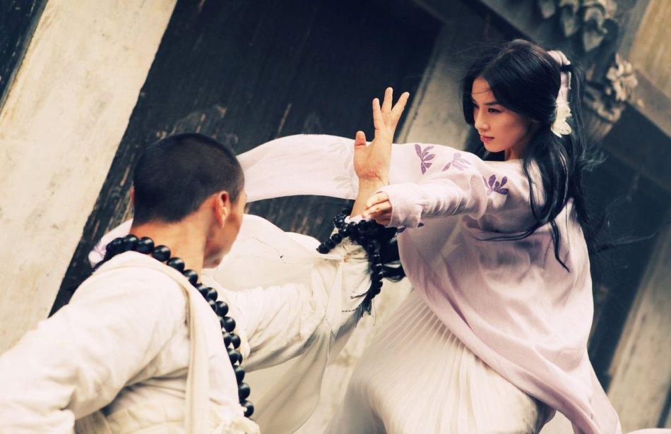 法海和白娘子纠缠不休,法海为什么要和白娘子作对