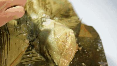 吃完的粽子的粽子叶怎么保存,竹筒粽子吃不完怎样保存