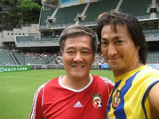 演员展昭个人资料,足球运动员展昭