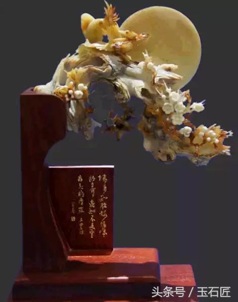 岫岩花玉盘玩有什么变化,岫岩花玉深绿色原石图片