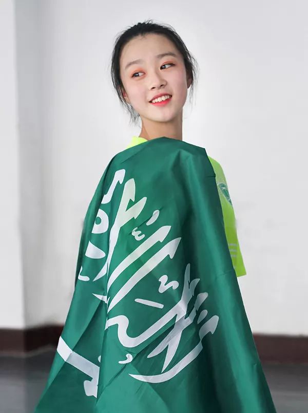 中国福利彩票彩色球,2018年足球世界杯彩票