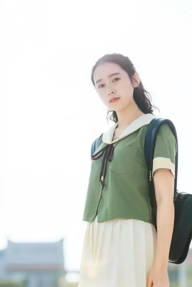 夏天拍照必备的10件衣服,夏季拍照服饰搭配图片