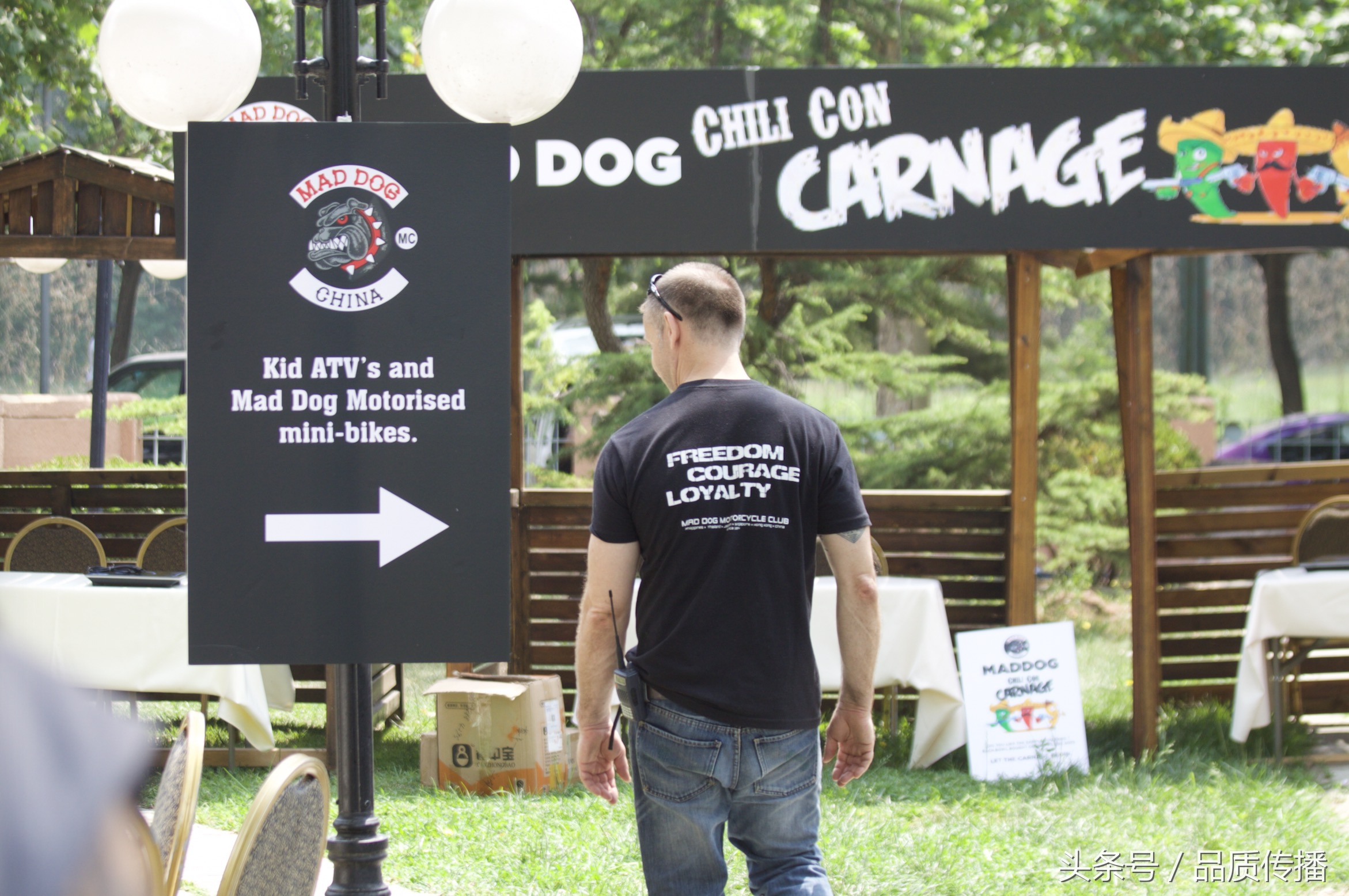 每人被俱乐部认可，哈雷俱乐部才能被社区认可，骑车、公益、成熟