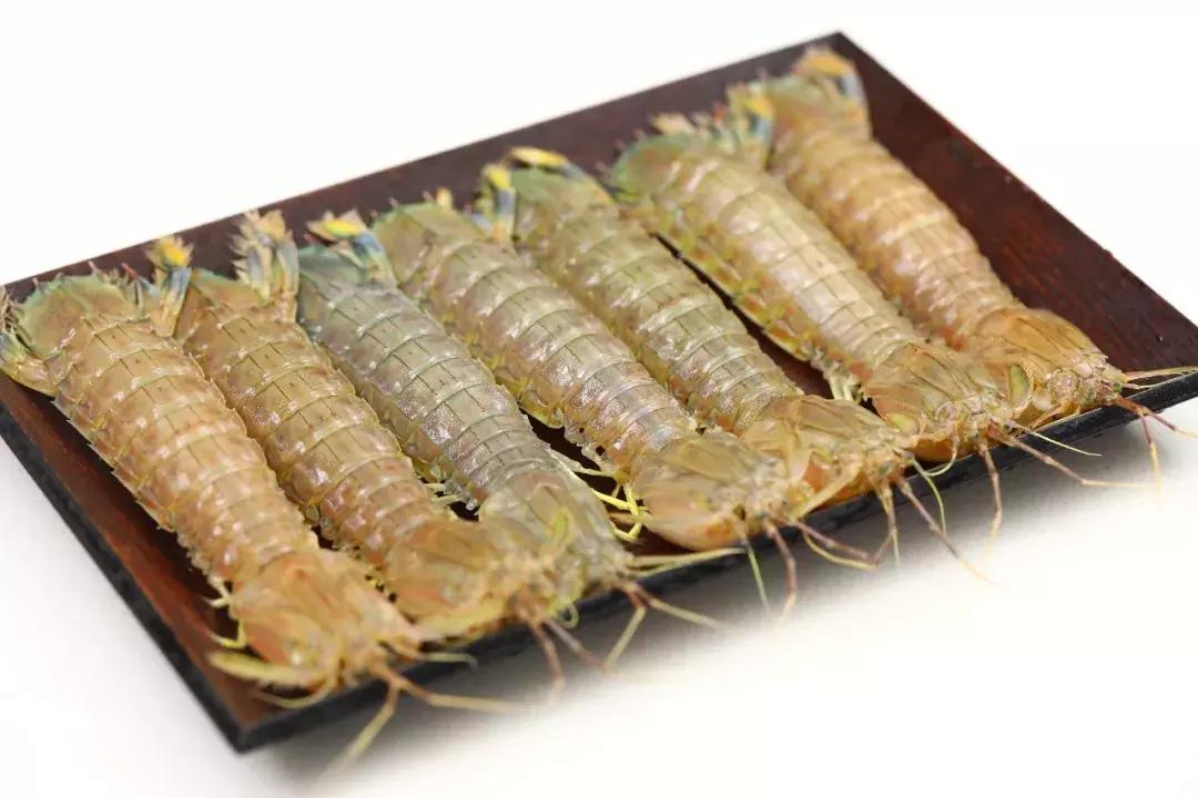 厨房小白也能做的吮指椒盐皮皮虾,椒盐皮皮虾怎么才能炸得酥脆