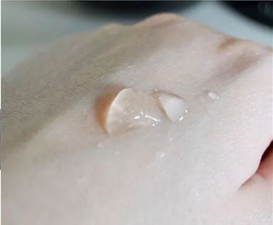 连明星都推荐的化妆品,blackpink韩妆和欧美妆