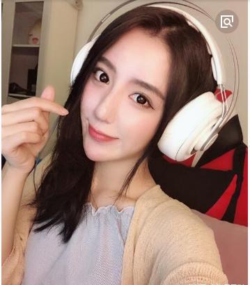 斗鱼呆妹儿晒新玩具,斗鱼呆妹儿真实样子