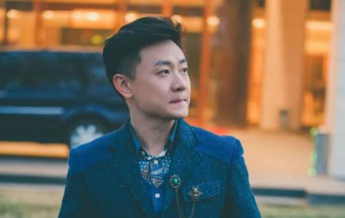 听说白起去解说世界杯了？