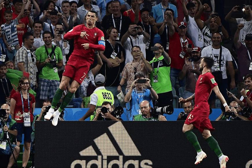 世界杯夺冠热门小组赛没出线,世界杯夺冠热门是不是都输了