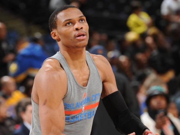 足球名将c罗身高多少,足球运动员有谁的身材跟c罗一样