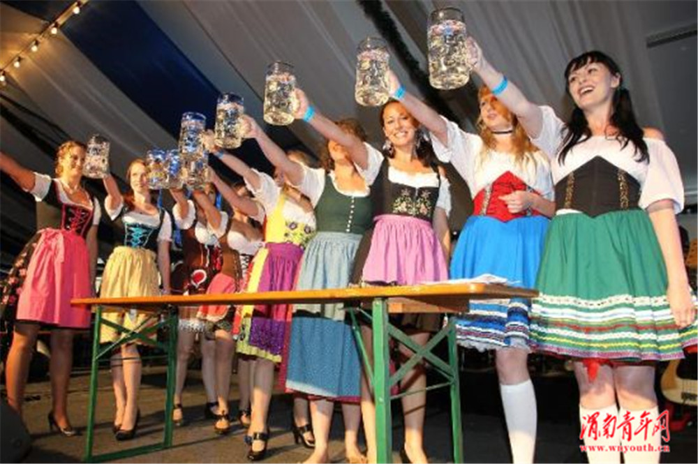 世界杯球赛啤酒节,激情世界杯