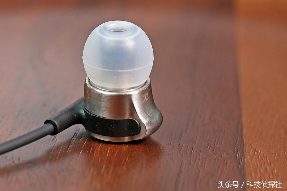 k3003和akg哪个好,akgk3003好推吗