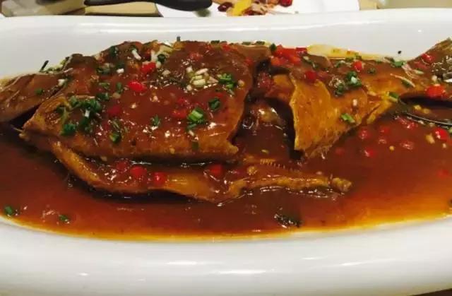 武汉最贵贵贵贵贵贵的土豪餐厅！吃过的都是有钱人！