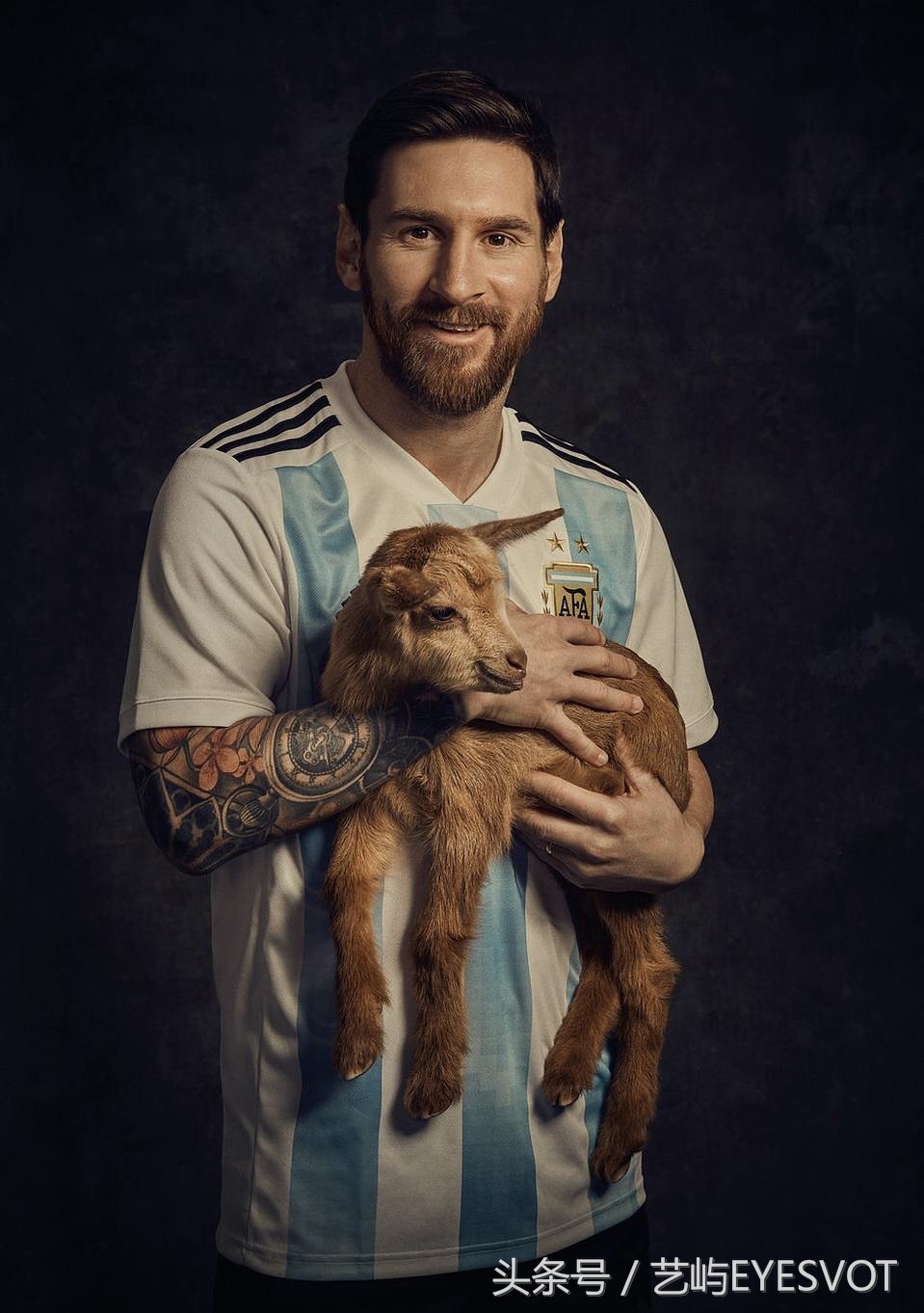 点球时c罗的反应,2017年点球方面来看c罗梅西谁更强