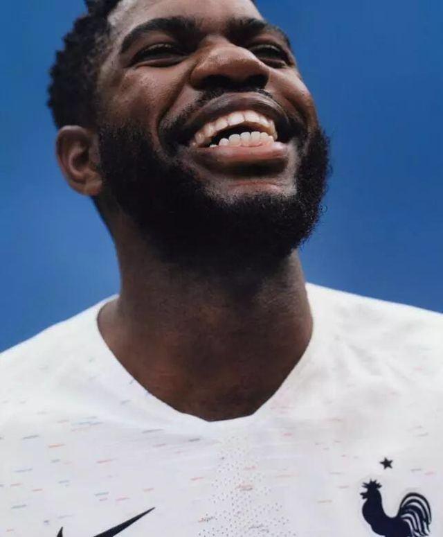 「DesignForce」2018世界杯不带你去天台,带你看球衣!